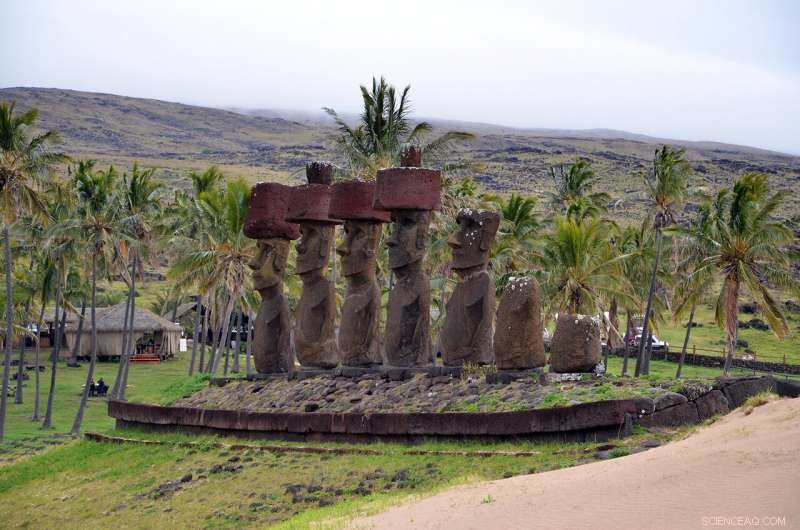 New Study Narrows Date of Easter Island’s Societal Collapse