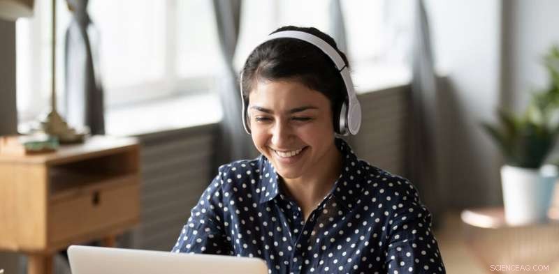 5 Proven Strategies to Preserve Human Connection in Online Learning