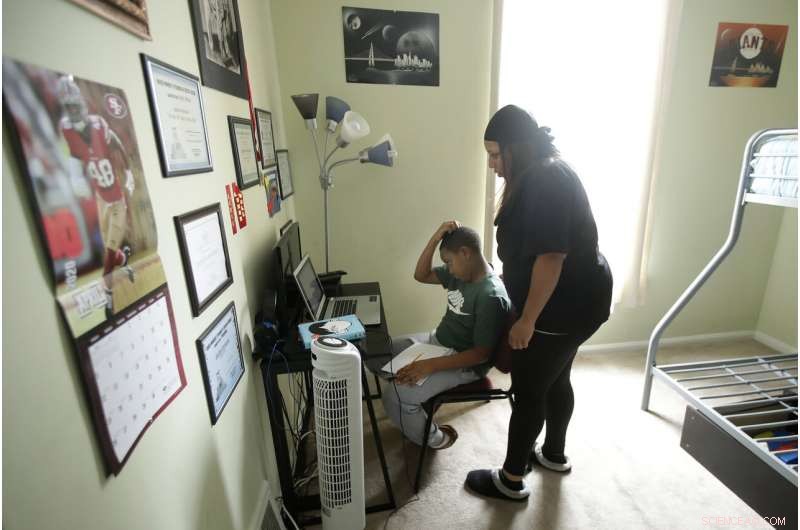 Remote Learning Gap: Many Students Missed Online School During Pandemic