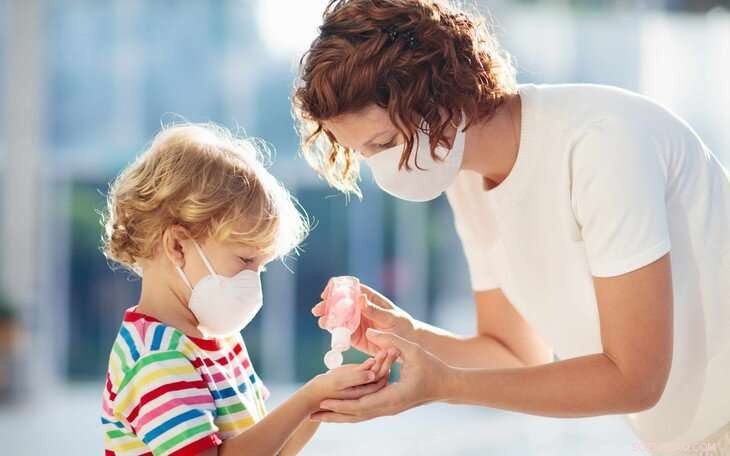 New Study Examines How COVID-19 Social Distancing Affects Family Dynamics