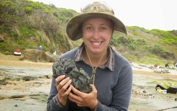 Victoria s First Elaphrosaur Fossil Unearthed: A 110‑Million‑Year‑Old Discovery