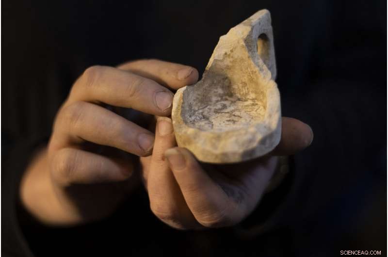 Excavation Beneath Jerusalem’s Western Wall Reveals Ancient 2,000‑Year‑Old Chambers