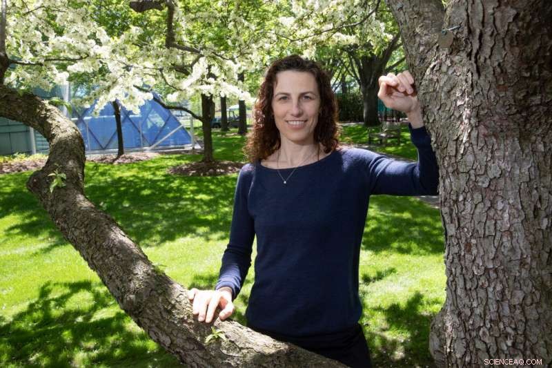 Police Violence & The Bystander Effect: Why Witnesses Often Stay Silent