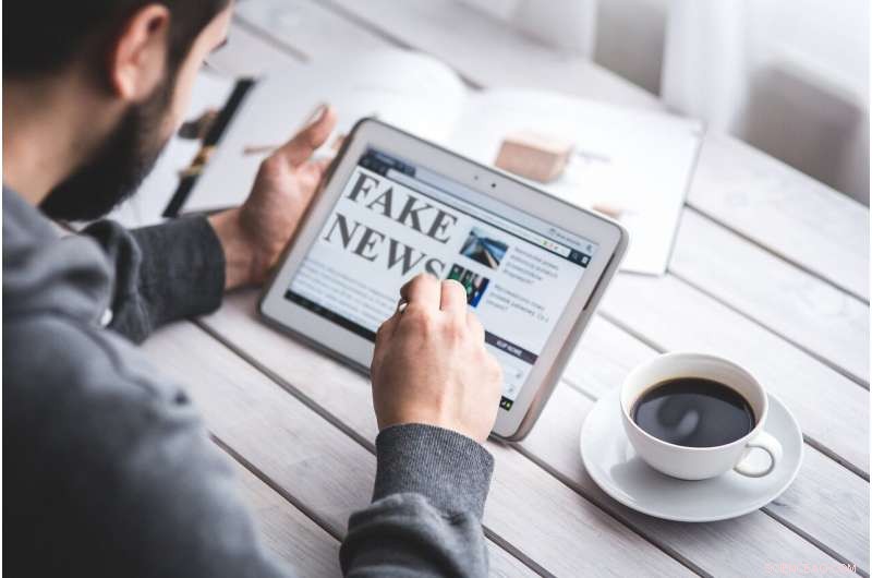 Study Shows Fake News Erodes Trust in Mainstream Media Across Political Divides