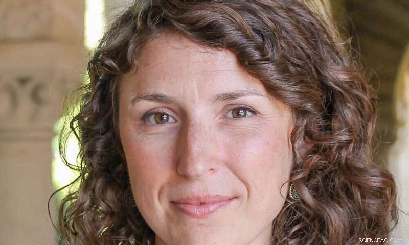 How Language Shapes Aid: Avoiding Harmful Labels for Better Support