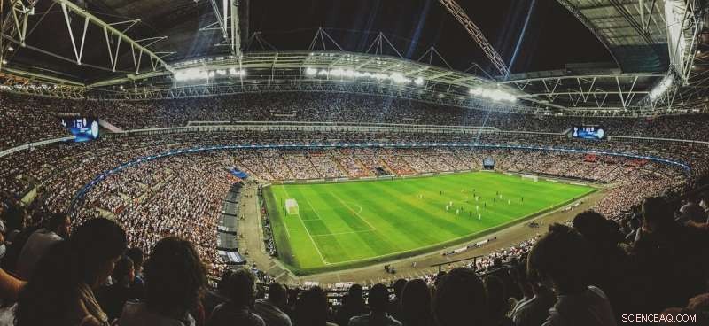 Collective Behaviour Analysis Uncovers Winning Football Team Dynamics