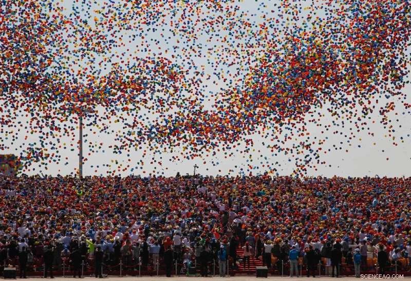 2100 Global Population May Fall 2 Billion Short of UN Forecasts