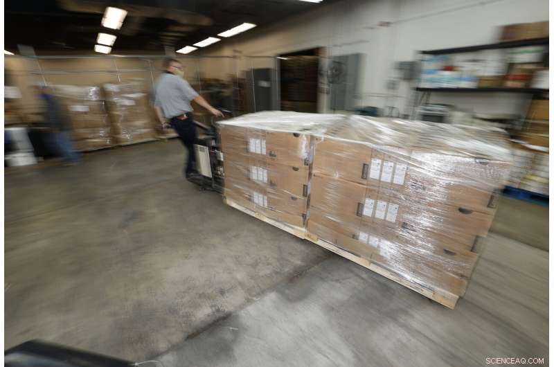 US Schools Face Laptop Shortage Ahead of Back‑to‑School Rush