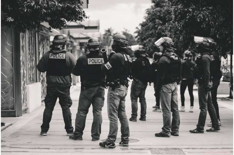 After Floyd s Killing, Over 100 Head Injuries Reported from Kinetic Impact Projectiles in Protests