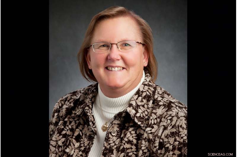 Distracted Learning: A Major Challenge and a Golden Opportunity for Educators and Students