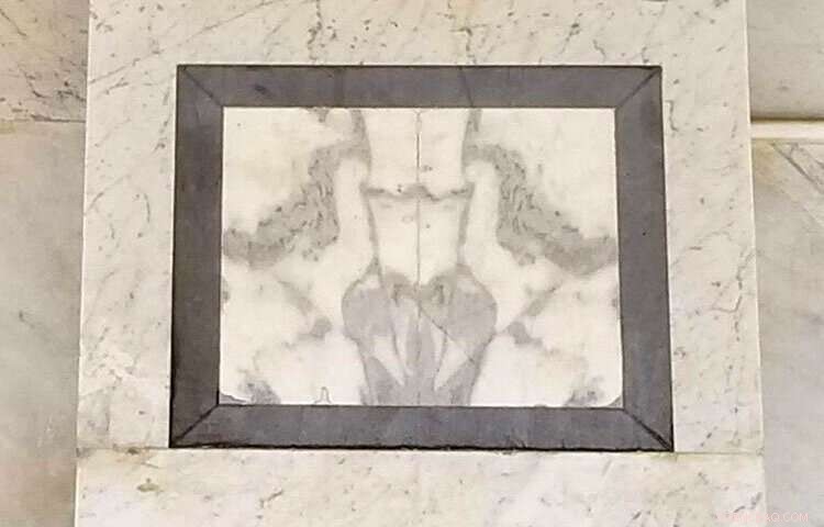 Petrified Birds of the Dome of the Rock: A Symbolic Legacy