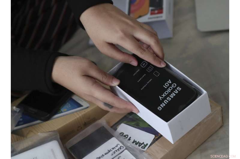 Indonesia’s Phone‑Recycling Drive Brings Online Learning to Underprivileged Kids