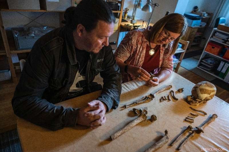 German Excavation Reveals 5,000-Year-Old  Lady of Bietikow  Skeleton, Shedding Light on Neolithic Life