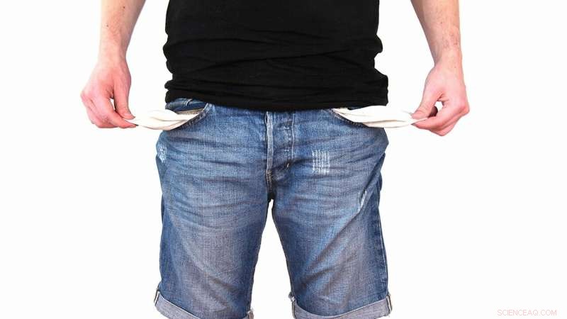 New Study Urges Gradual Credit Limits for First‑Time Borrowers