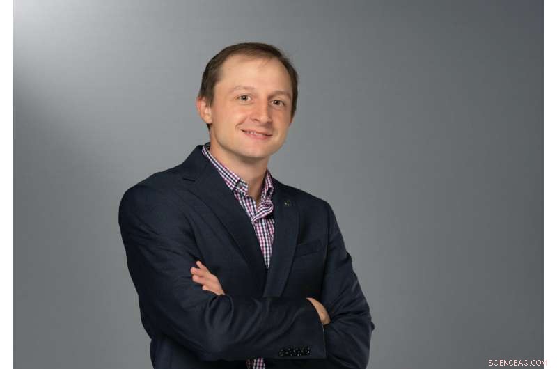 Nationalist Regimes Emulate COVID-19 Policies: Insights from UT Arlington Research