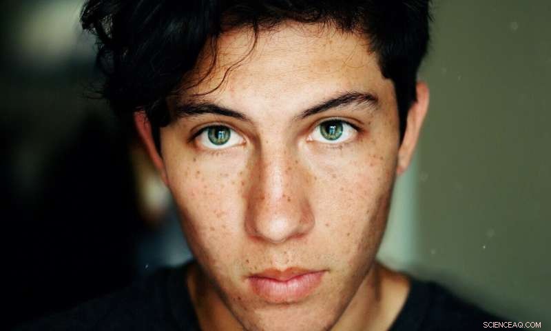 Survey Reveals Significant Stress Among California High School Seniors Facing Pandemic-Driven College Uncertainty