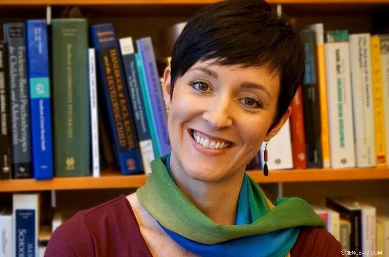 New Program Design Aims to Empower Adolescent Mothers in Conflict Zones