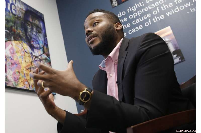 Study Finds Free $500 Monthly Grants Boost Employment and Reduce Debt in California