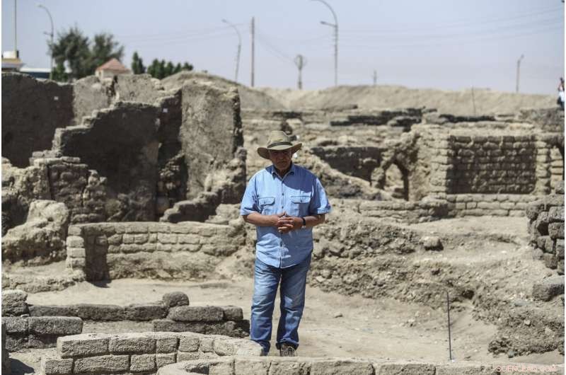 Renowned Egyptian Archaeologist Reveals Secrets of 3,000-Year-Old City