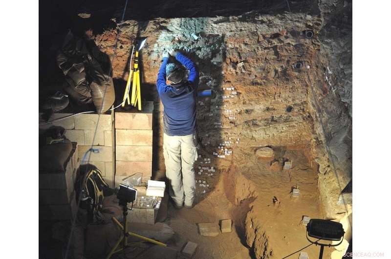 Researchers Discover Earliest Human Activity in Kalahari Desert Cave