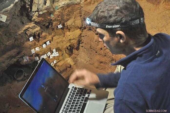 Researchers Discover Earliest Human Activity in Kalahari Desert Cave