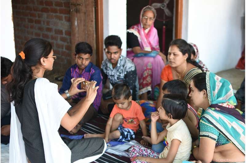 Empowering Smallholder Families in Africa and Asia with Digital Advisory Services