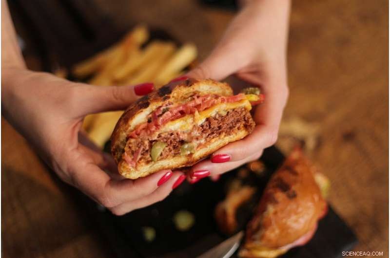 Taste Alone Can t Convince Americans to Switch from Beef to Plant-Based Burgers, Study Finds
