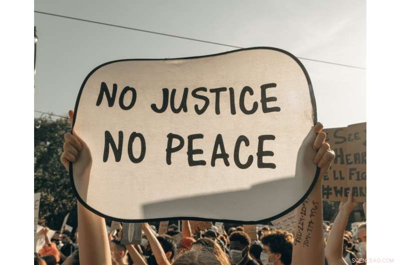 Derek Chauvin Trial: How Police Systems Protect Their Own Interests