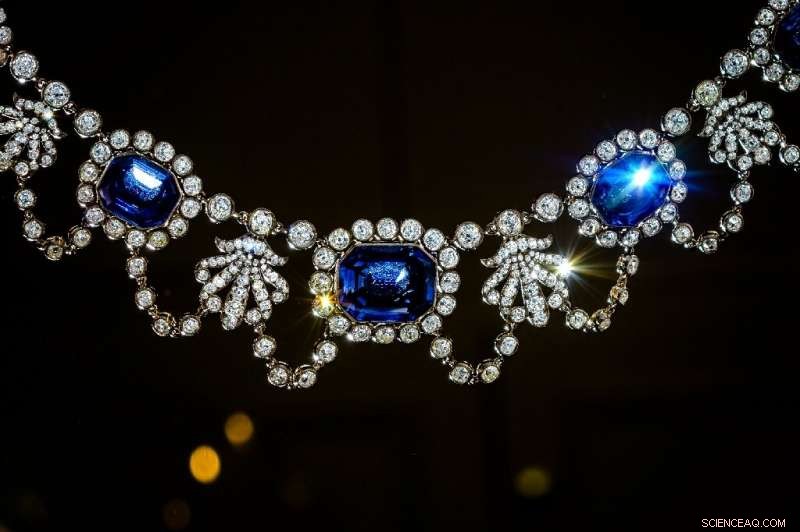 Napoleon s Imperial Jewels Fetch $1.65M at Geneva Auction