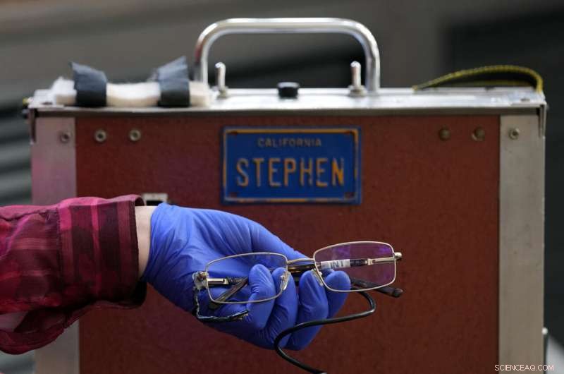 Stephen Hawking’s Office & Archive Secured by UK Museums – Now Open to the Public