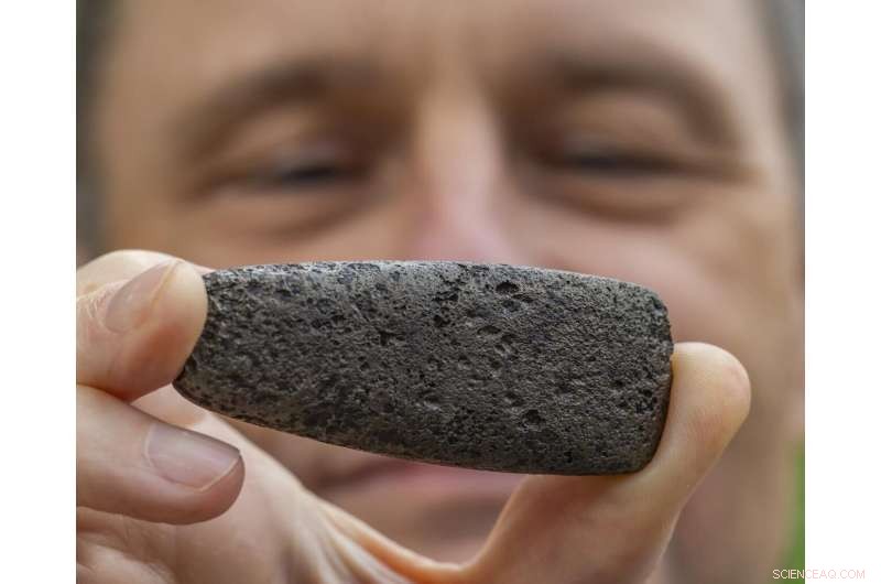 Chickasaws Adapt Spanish Metal Finds from de Soto Expedition for Everyday Tools