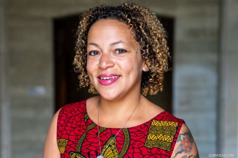 Biracial Men’s Intonation Shifts During Discussions About Race