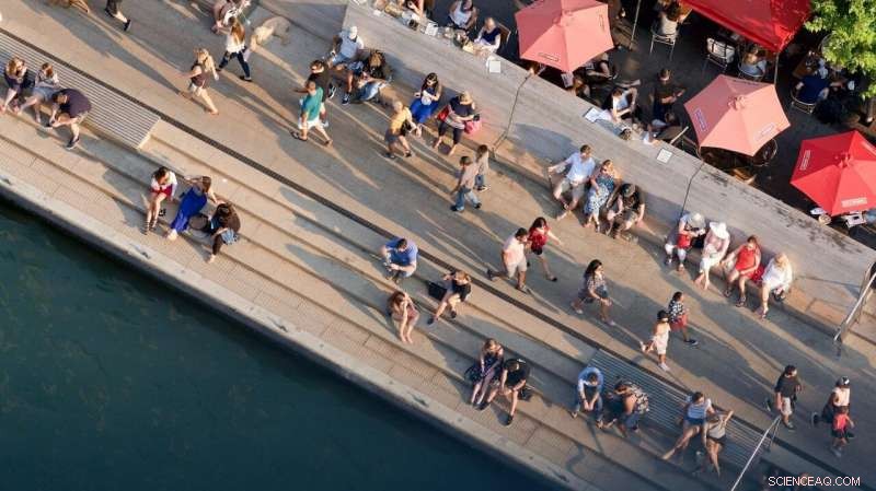 Urban Socioeconomic Networks and Built Environments Reduce Depression Risk