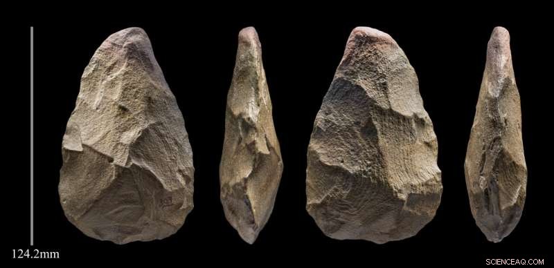 Prehistoric Climate Change Shaped Repeated Human Migrations Across Arabia
