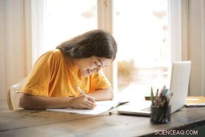 Psychologist Reveals Proven Strategies to Study Smarter This School Year