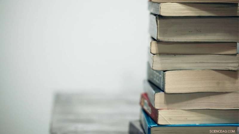 Textbook Ambiguity on Climate Change Fuels Student Uncertainty