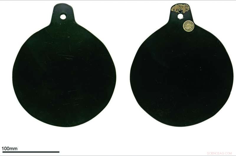 New Study Reveals Aztec Origins of John Dee’s Spiritual Mirror