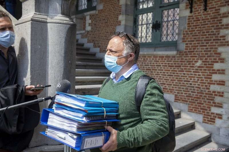 COVID Experts Face Death Threats and Lawsuits—Why Scientists Are Targeted