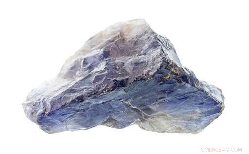 Scientists Unveil Novel Phase of Nanoconfined Water