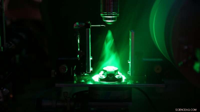 Revolutionary Nanoscale Spintronic Device Unveiled by Aalto University