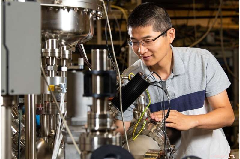 Atomic Spray Painting: Precise Control of Oxide Thin Films for Advanced Fuel Cells