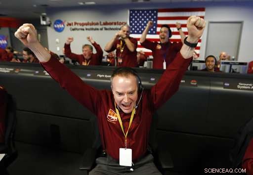 InSight Lands on Mars, Surviving a Supersonic Descent