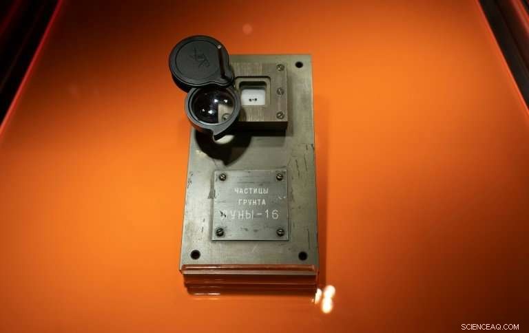 Sotheby s Auction: Three Luna-16 Moon Rocks Fetch $855,000 in New York