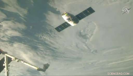 SpaceX Delivers Christmas Cheer to the International Space Station