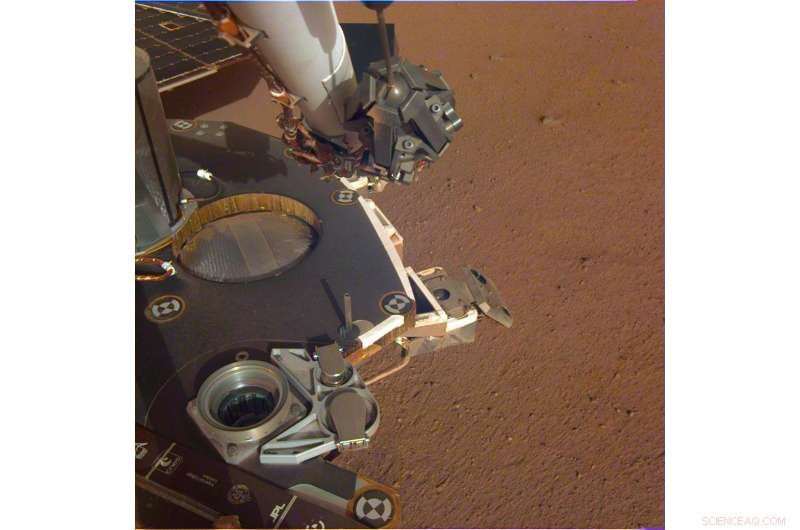 NASA s Mars InSight Lander Prepares Robotic Arm for Sample Deployment