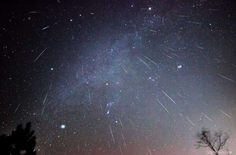 Geminids Meteor Shower 2018: Astrophysicist’s Guide to the Best Viewing Tips