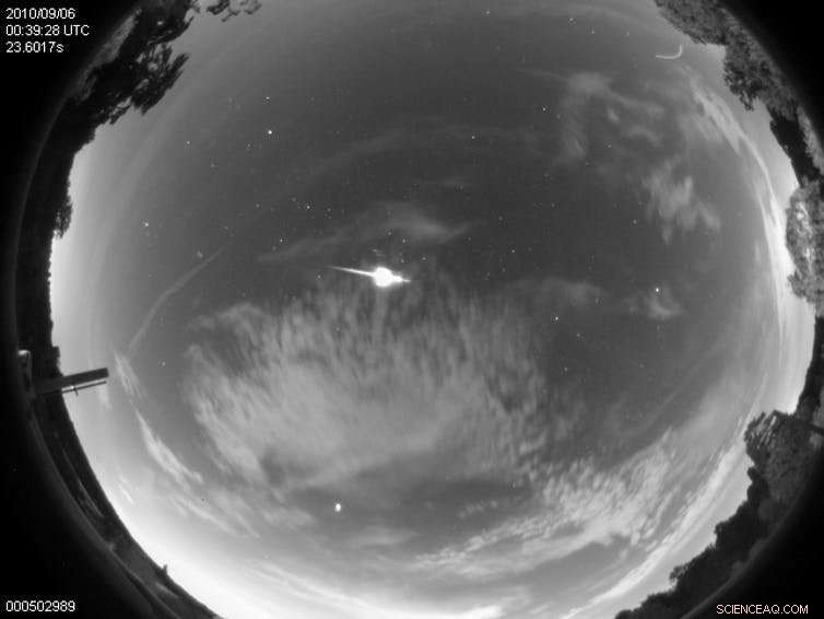 Geminids Meteor Shower 2018: Astrophysicist’s Guide to the Best Viewing Tips