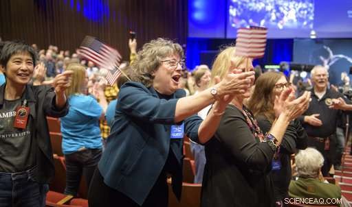New Horizons Makes Historic Flyby of Ultima Thule on New Year s Day