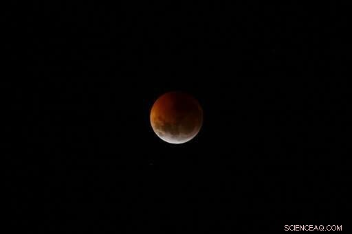 2-for-1: Total Lunar Eclipse Plus Supermoon Bonus