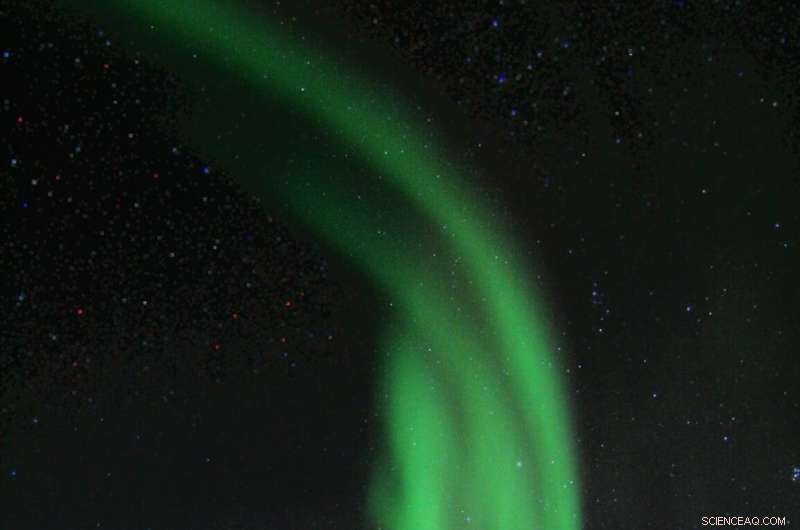 New Study Reveals Why Southern and Northern Lights Differ